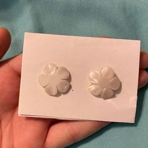 90’s Vintage Daisy Earrings